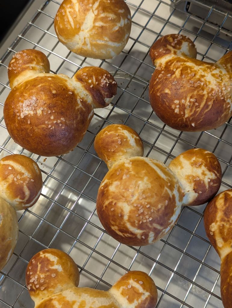 Mickey Pretzels